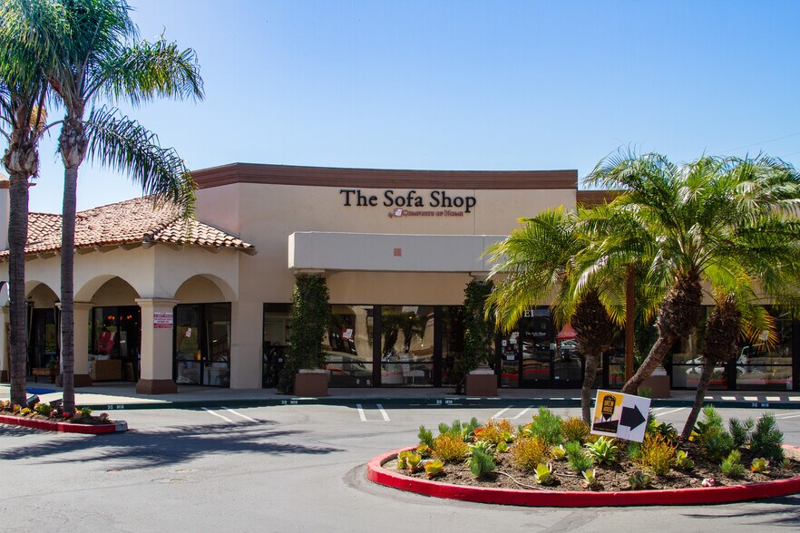 31894-31896 Plaza Dr, San Juan Capistrano, CA à louer - Photo de l’immeuble – Image 3 sur 7