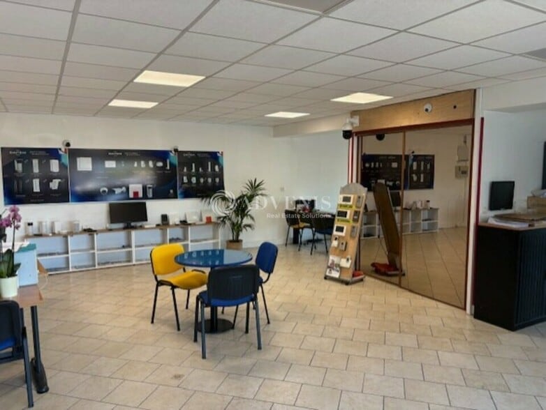 Local d'activités dans Blois à vendre - Photo intérieure – Image 2 sur 3
