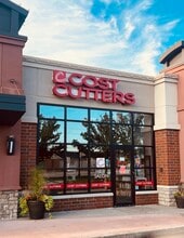 7126-7220 Fulton Dr, Canton, OH à louer Photo intérieure– Image 1 sur 7