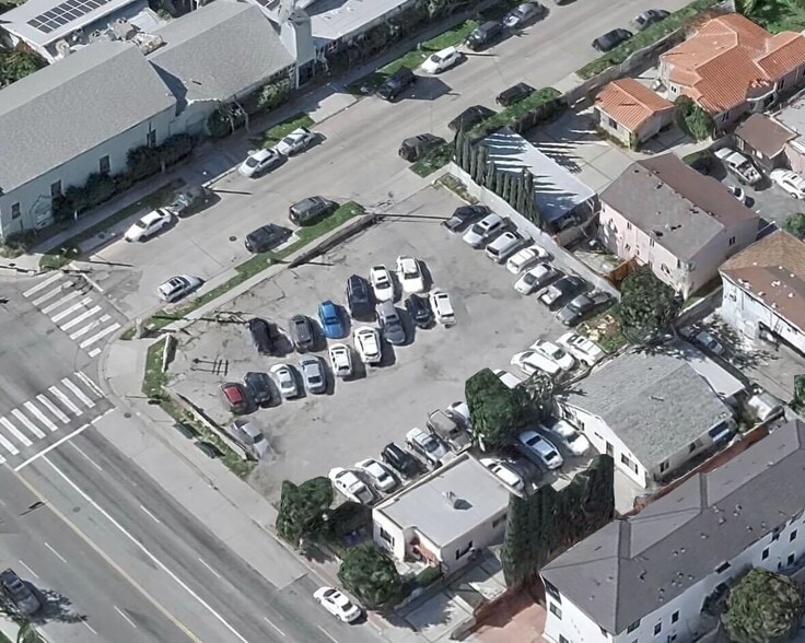 Victory Blvd, Van Nuys, CA à vendre - Aérien – Image 2 sur 2