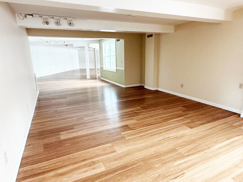 450 Main St, Chatham, MA à louer - Photo de l’immeuble – Image 3 sur 17