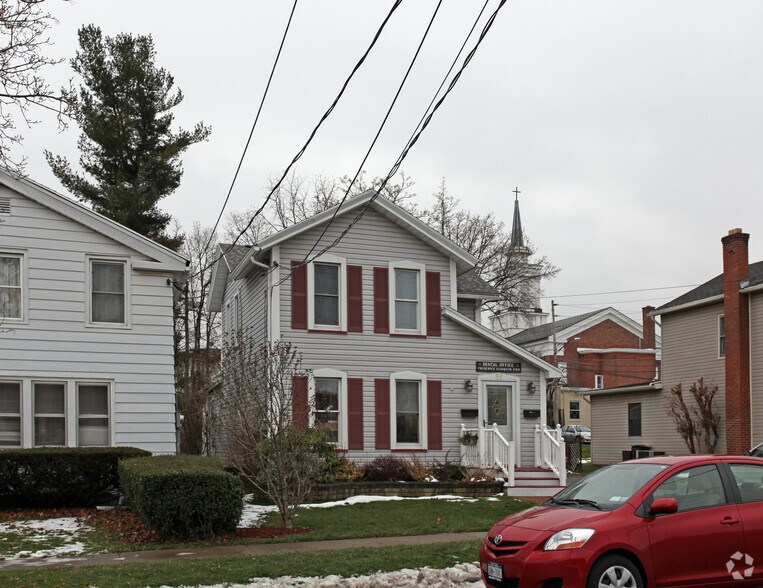 56 Market St, Brockport, NY à vendre - Photo de l’immeuble – Image 2 sur 2