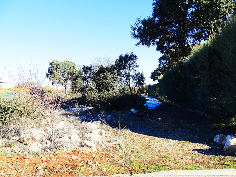 Terrain dans Pioz, Guadalajara à vendre - Photo de l’immeuble – Image 1 sur 4