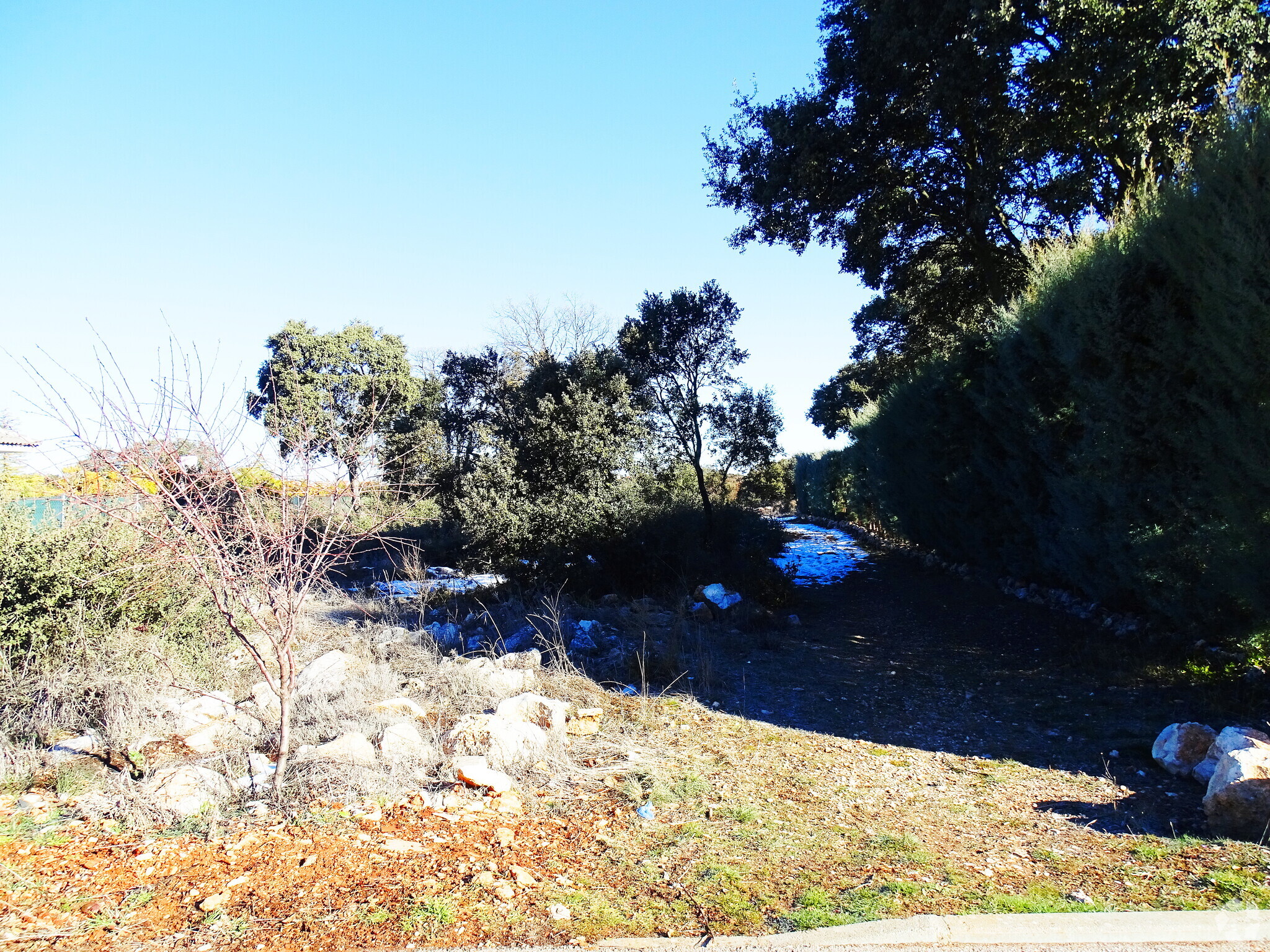 Terrain dans Pioz, Guadalajara à vendre Photo de l’immeuble– Image 1 sur 5