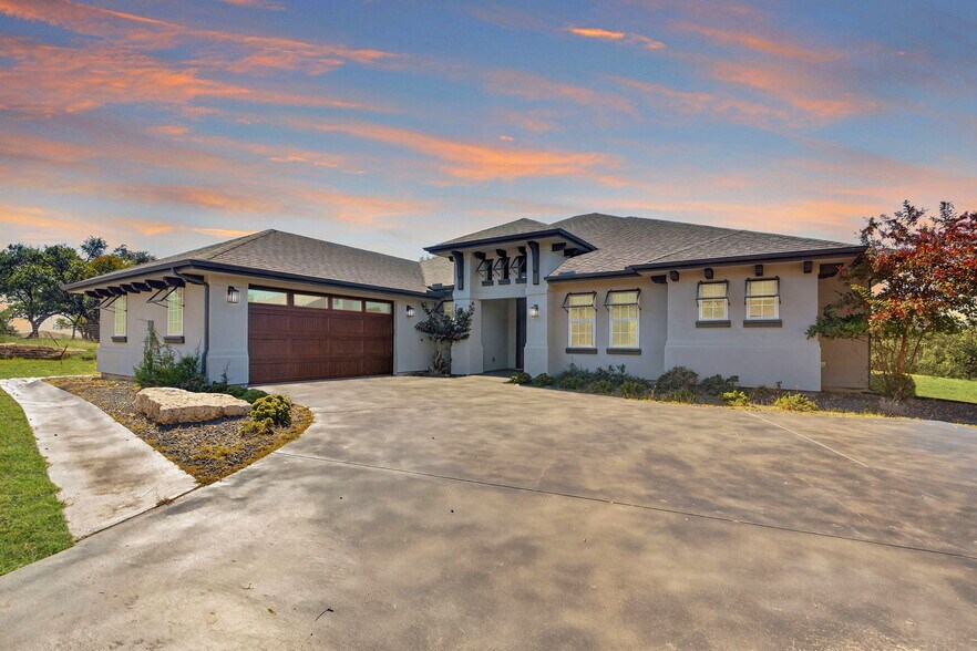 21603 Thomas Cv, Lago Vista, TX à vendre - Photo de l’immeuble – Image 2 sur 44