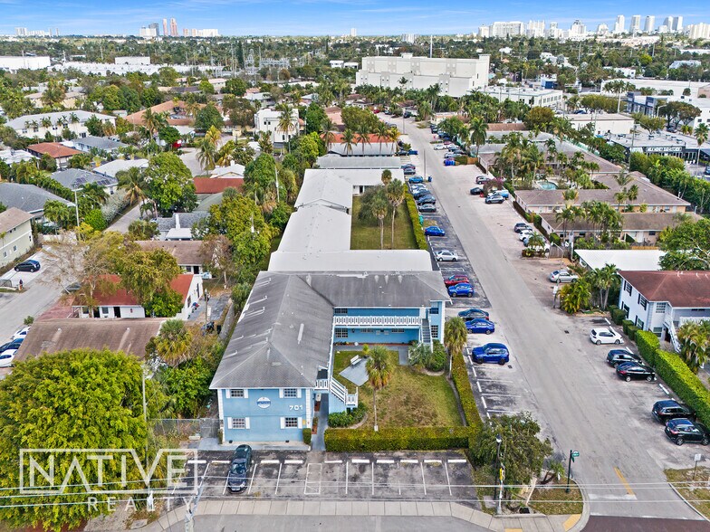 701 NE 13th Ct, Fort Lauderdale, FL à vendre - Aérien – Image 3 sur 20
