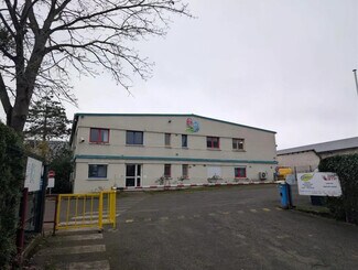 Plus de détails pour Bureau, Local d'activités à louer