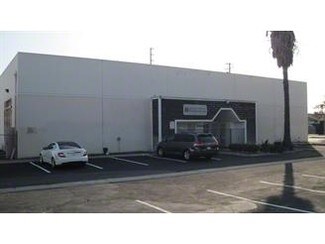 Plus de détails pour 2430 W 5th St, Santa Ana, CA - Industriel/Logistique à louer