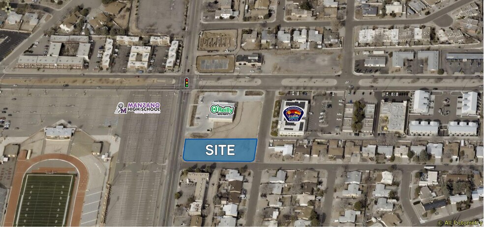 12800 Lomas Blvd, Albuquerque, NM à vendre - Photo de l’immeuble – Image 1 sur 3