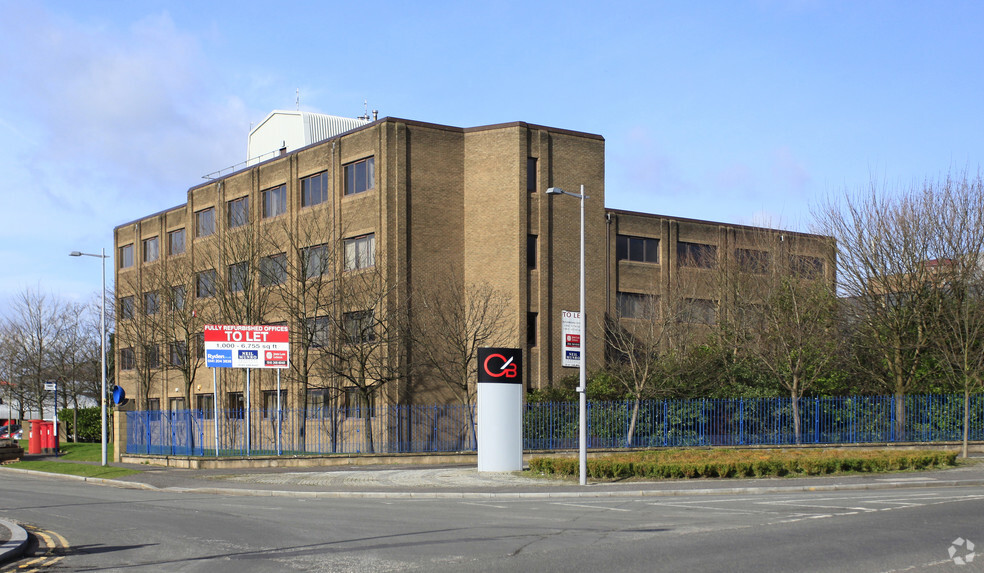 1 North Ave, Clydebank à louer - Photo de l’immeuble – Image 1 sur 13