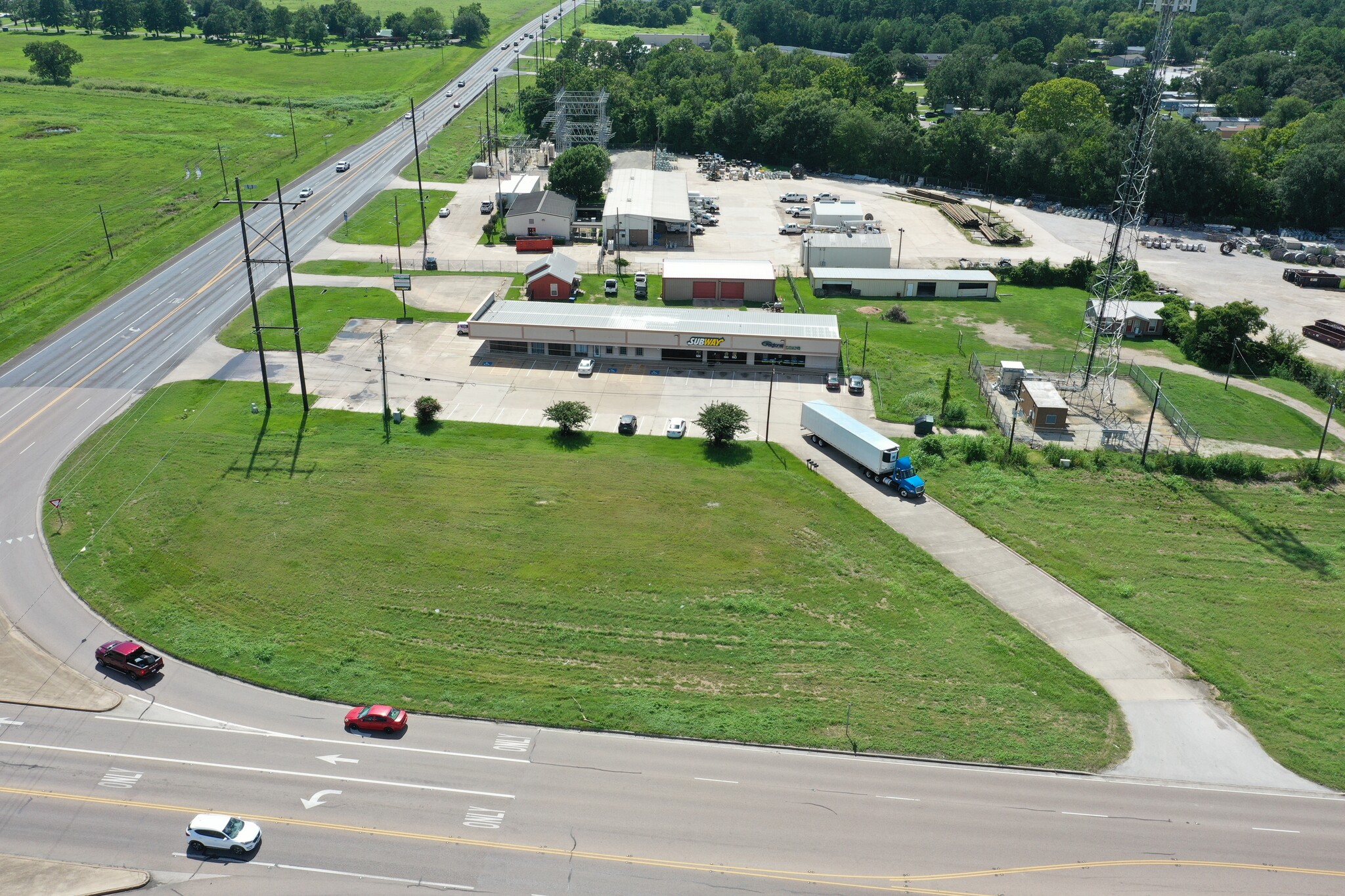 120 FM 2821, Huntsville, TX à louer Photo de l’immeuble– Image 1 sur 9
