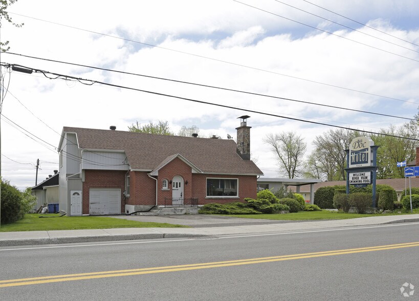 1424 Rue Notre-Dame, Saint-Sulpice, QC à vendre - Photo de l’immeuble – Image 2 sur 2