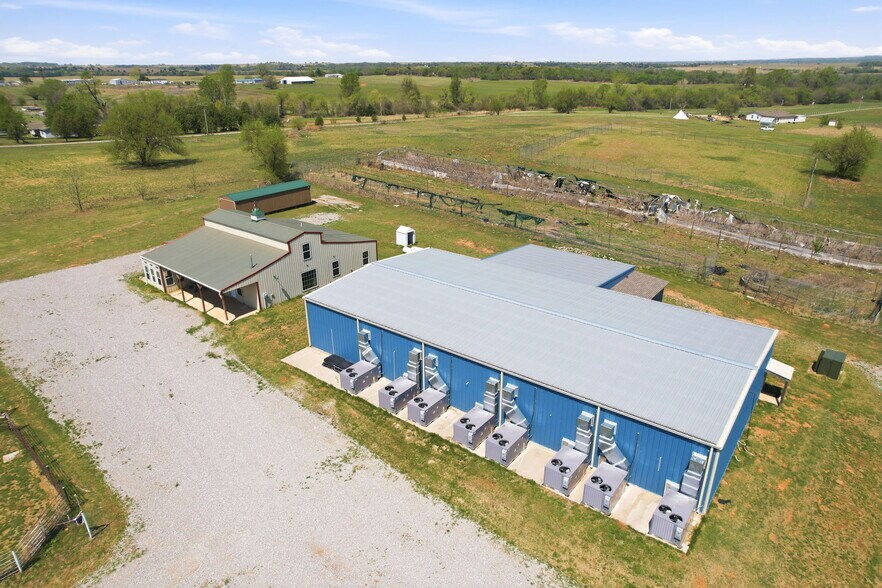 17052 NE North Dr, Fletcher, OK à vendre - Photo de l’immeuble – Image 2 sur 32