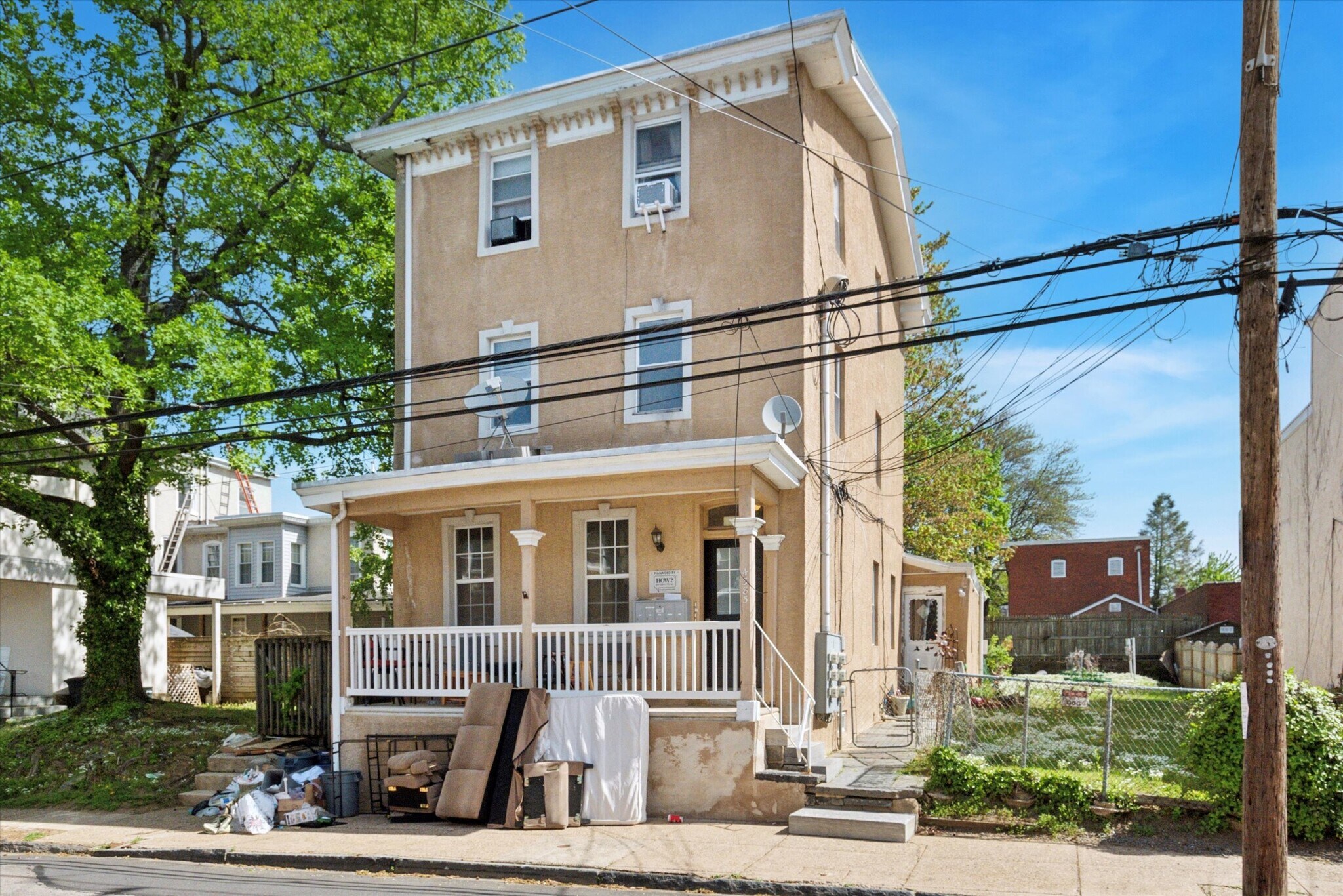 4381 Pechin st, Philadelphia, PA à vendre Photo principale– Image 1 sur 2