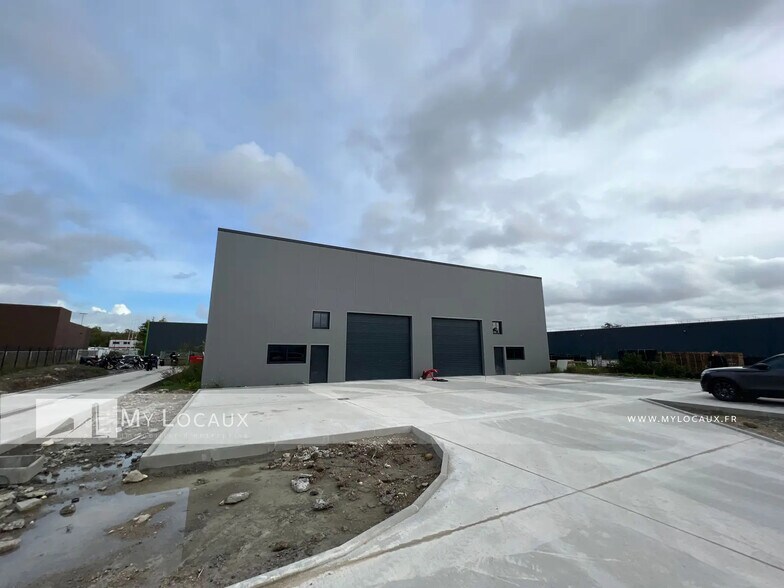Industriel/Logistique dans Argenteuil à louer - Photo de l’immeuble – Image 3 sur 6