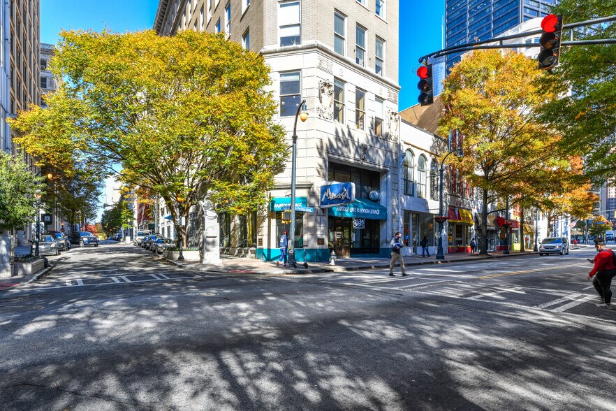 50 Peachtree St NW, Atlanta, GA à louer - Photo de l’immeuble – Image 2 sur 26