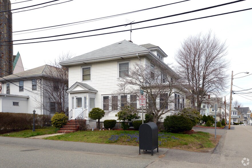 28 Spear St, Quincy, MA à louer - Photo de l’immeuble – Image 1 sur 4