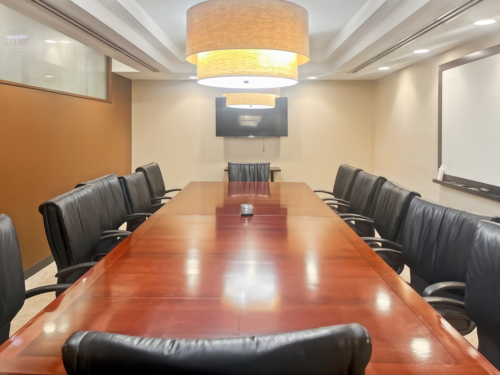 125 S Wacker Dr, Chicago, IL à louer Photo de l’immeuble– Image 1 sur 12