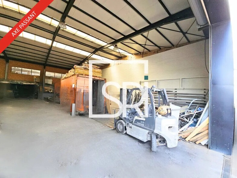 Bureau dans Cournon-d'Auvergne à louer - Photo de l’immeuble – Image 2 sur 10