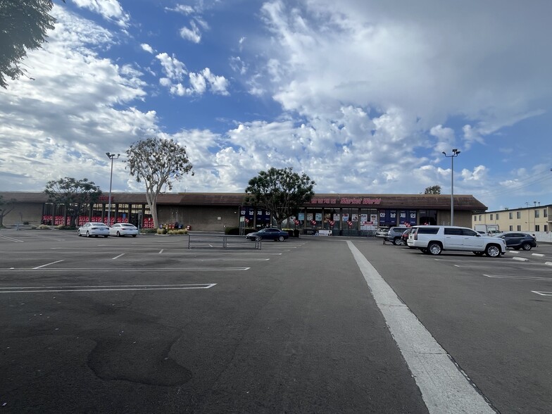 3040-2050 Sepulveda Blvd, Torrance, CA à louer - Photo de l’immeuble – Image 2 sur 4