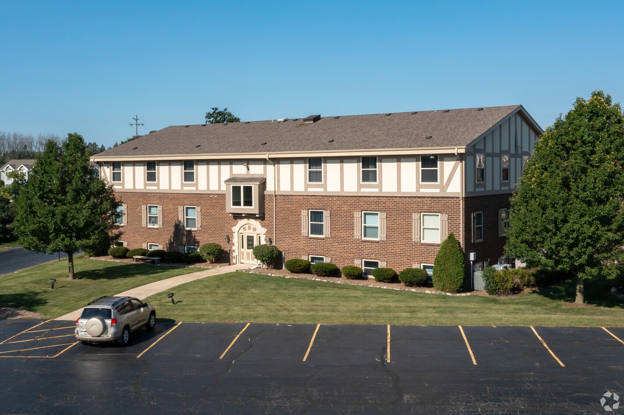 11516 N Port Washington Rd, Mequon, WI à vendre Photo principale– Image 1 sur 11