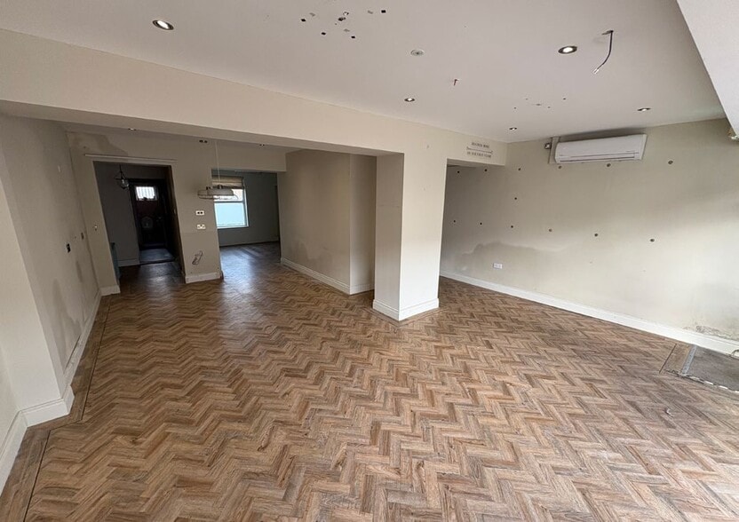 43 High St, Newtownards à louer - Photo intérieure – Image 2 sur 2