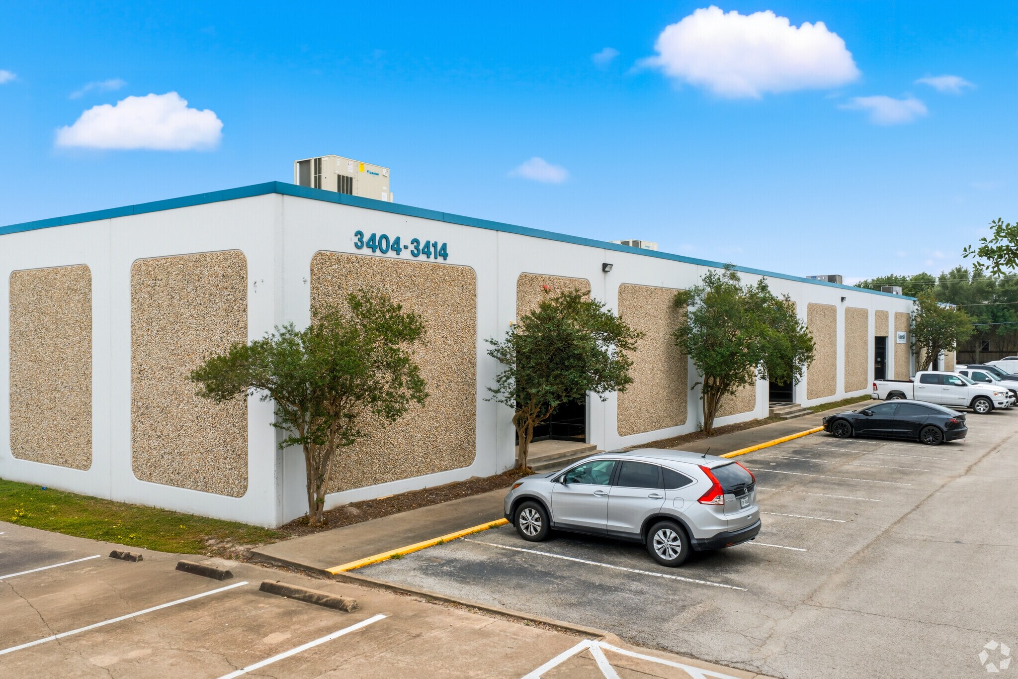 3404-3556 Yale St, Houston, TX à louer Photo de l’immeuble– Image 1 sur 9