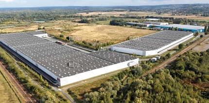 Bruyères-sur-Oise - Vue aérienne  vue de carte