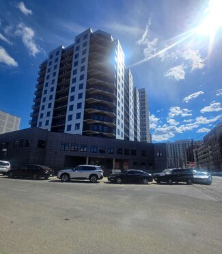 Plus de détails pour 2615 4th St, Astoria, NY - Logement à vendre
