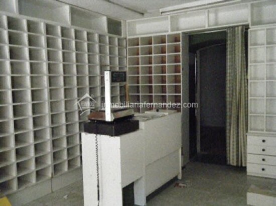 Local commercial dans Cáceres, Cáceres à louer Photo de l’immeuble– Image 1 sur 4