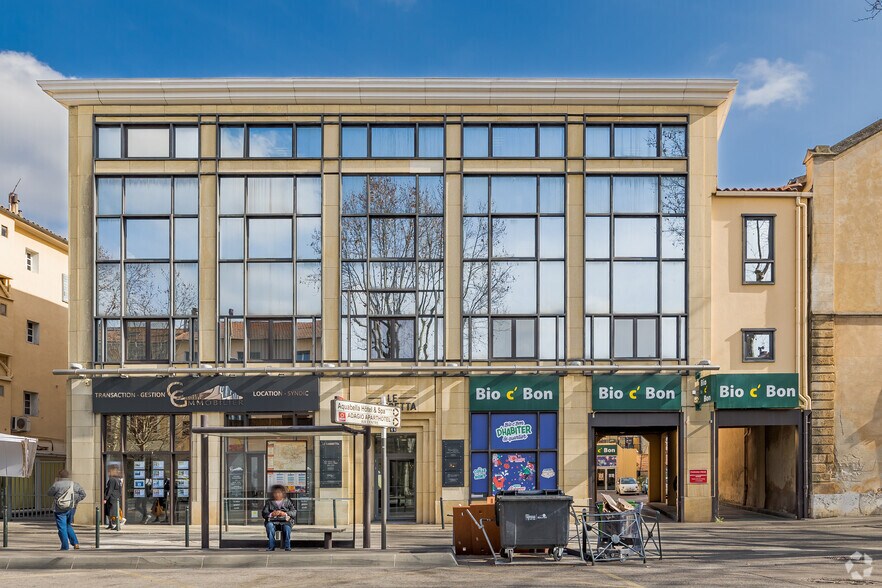 11 Cours Gambetta, Aix-en-Provence à louer - Photo de l’immeuble – Image 3 sur 4