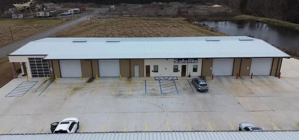 9165 Comar Dr, Walker, LA à louer - Photo de l’immeuble – Image 3 sur 6