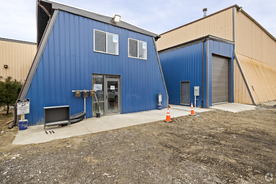 7660 W 3rd St, Dayton, OH à louer - Photo de l’immeuble – Image 2 sur 18