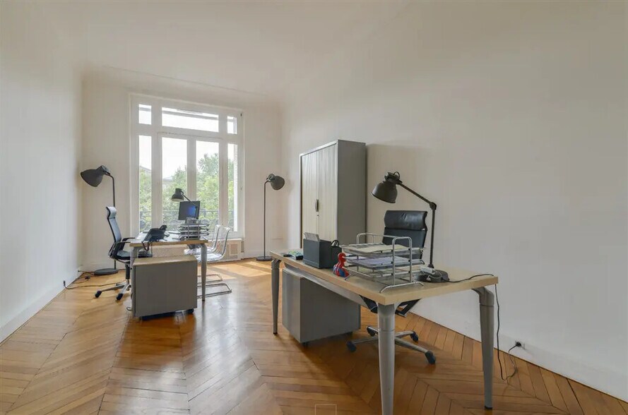 Bureau dans Paris à louer - Photo de l’immeuble – Image 3 sur 6
