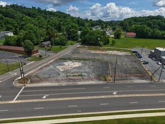 Plus de détails pour 665 Gate City Highway Hwy, Bristol, VA - Local commercial à louer