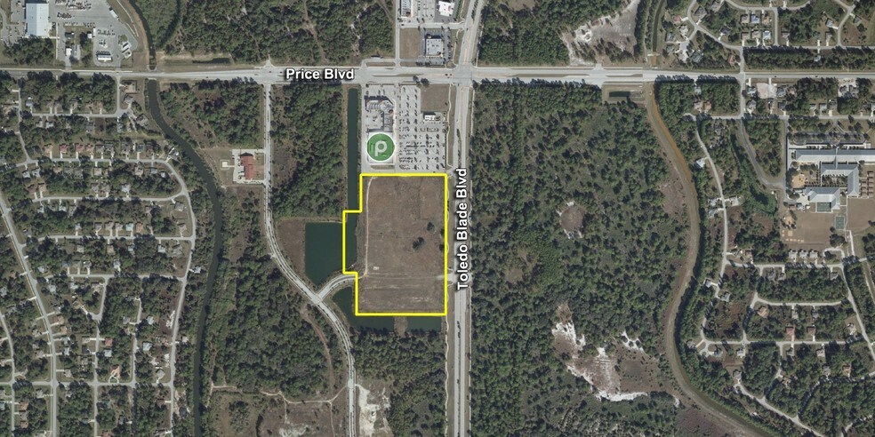 251 Toledo Blade Blvd S, North Port, FL à vendre - Photo de l’immeuble – Image 2 sur 5