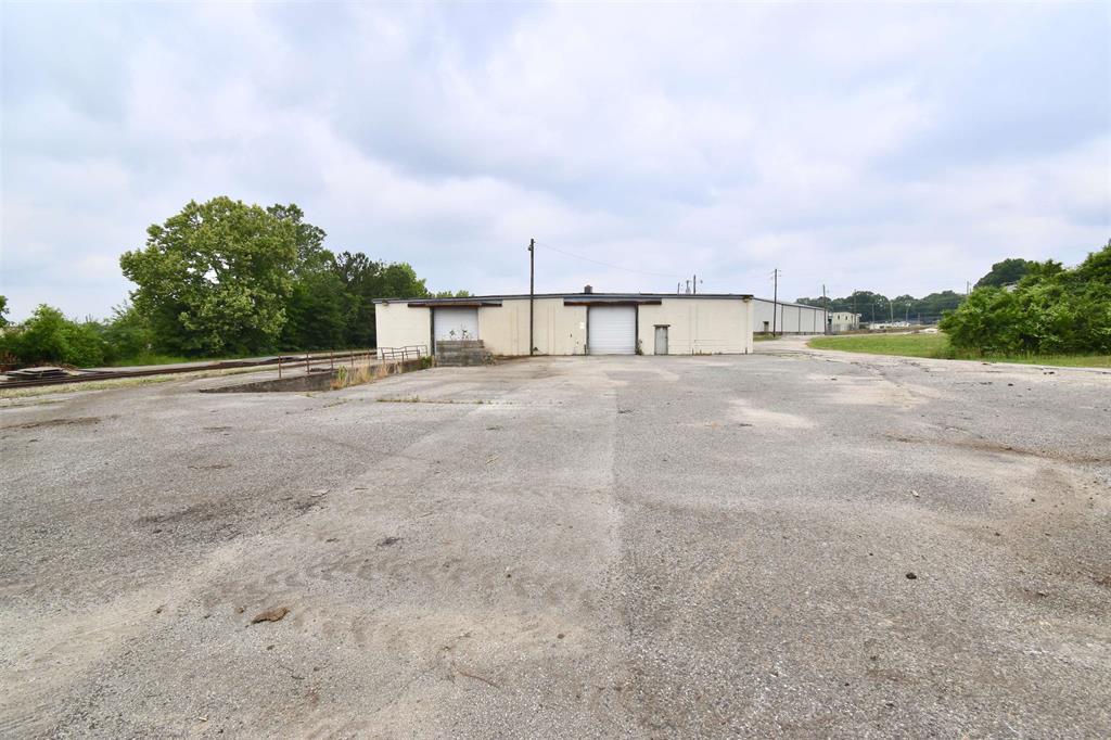 205 Bellvue St, Jackson, TN à louer Photo principale– Image 1 sur 34