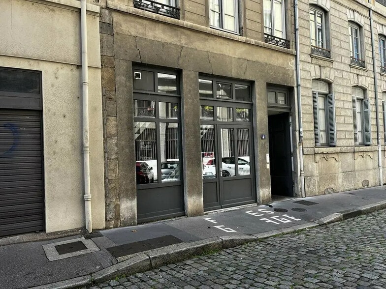 4 Rue Joannès Drevet, Lyon à louer - Photo de l’immeuble – Image 2 sur 4