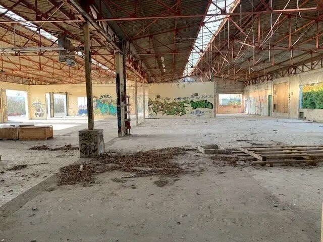 Local d'activités dans Longvic à vendre - Photo de l’immeuble – Image 2 sur 5