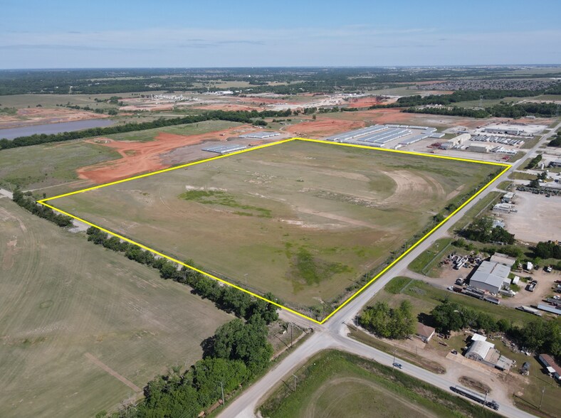 SW 149th St, Oklahoma City, OK à vendre - Photo de l’immeuble – Image 2 sur 5