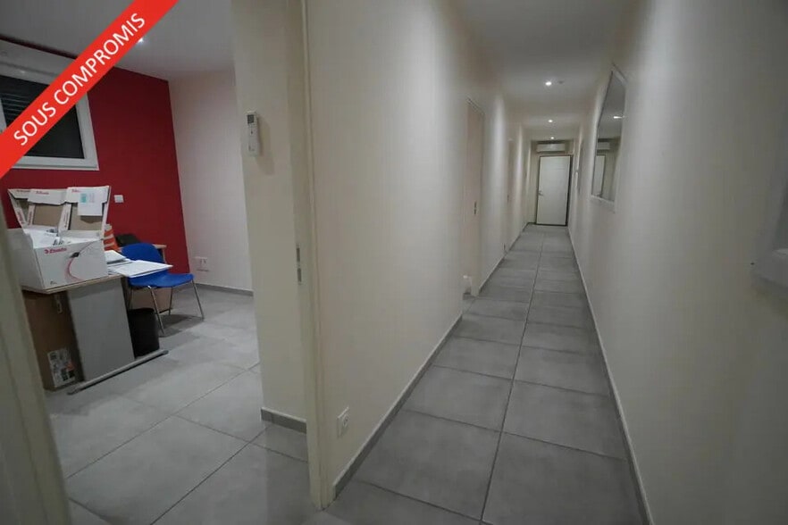 Bureau dans Quetigny à vendre - Photo de l’immeuble – Image 2 sur 2