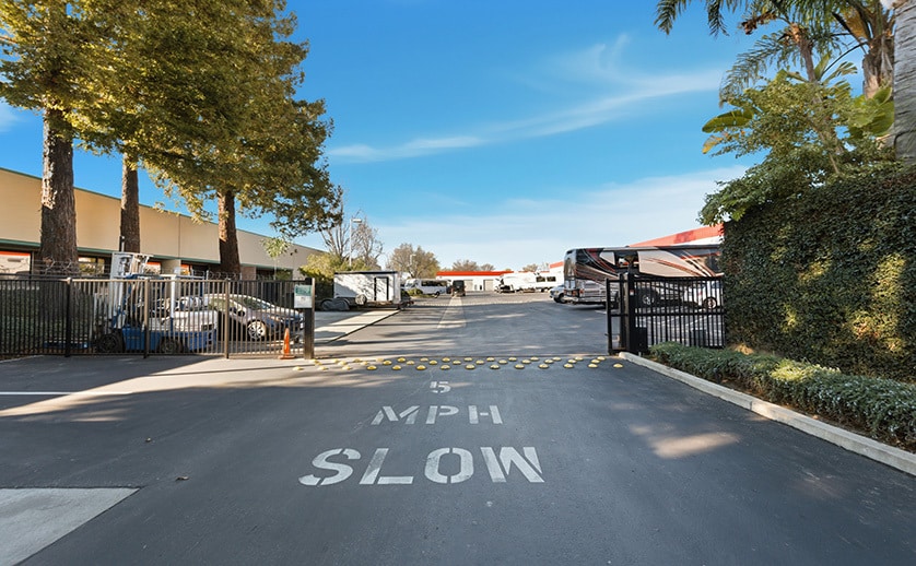 521 Charcot Ave, San Jose, CA 95131 - Lot 101 - - Photo intérieure - Image 2 of 27