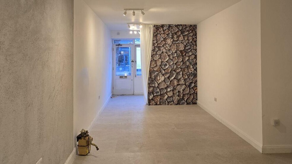 377 King St, Londres à louer - Photo de l’immeuble – Image 3 sur 6