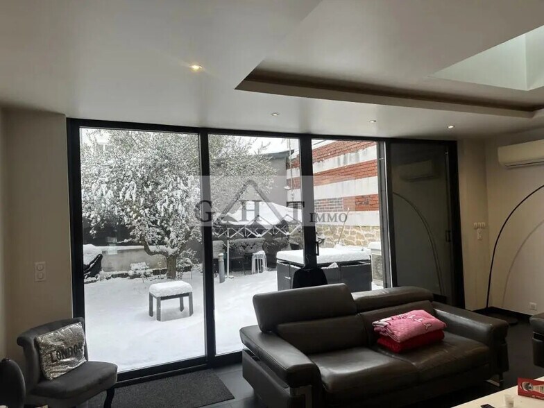 Bureau dans Saint-Maur-des-Fossés à vendre - Photo intérieure – Image 3 sur 5