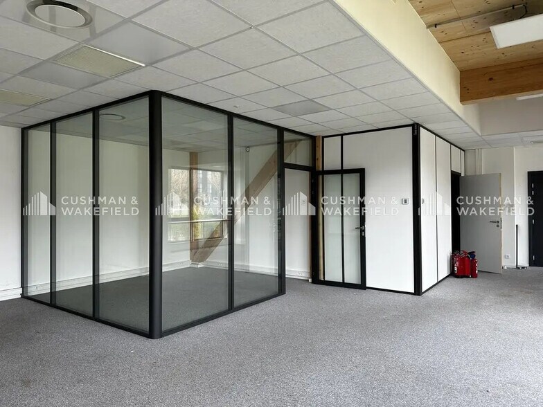 Bureau dans Schiltigheim à louer - Photo de l’immeuble – Image 2 sur 9