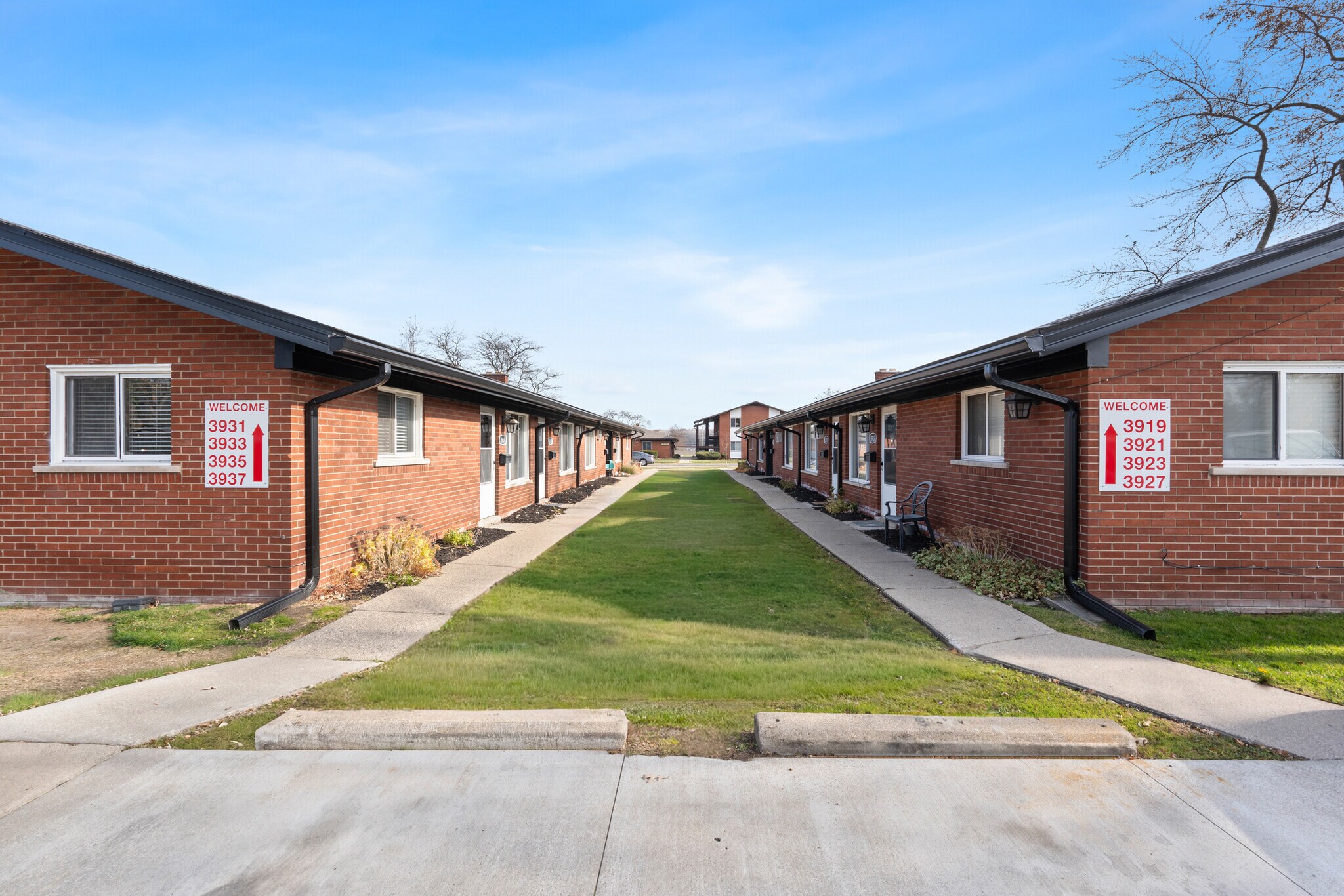 3915 Devon Rd, Royal Oak, MI à vendre Photo principale– Image 1 sur 14