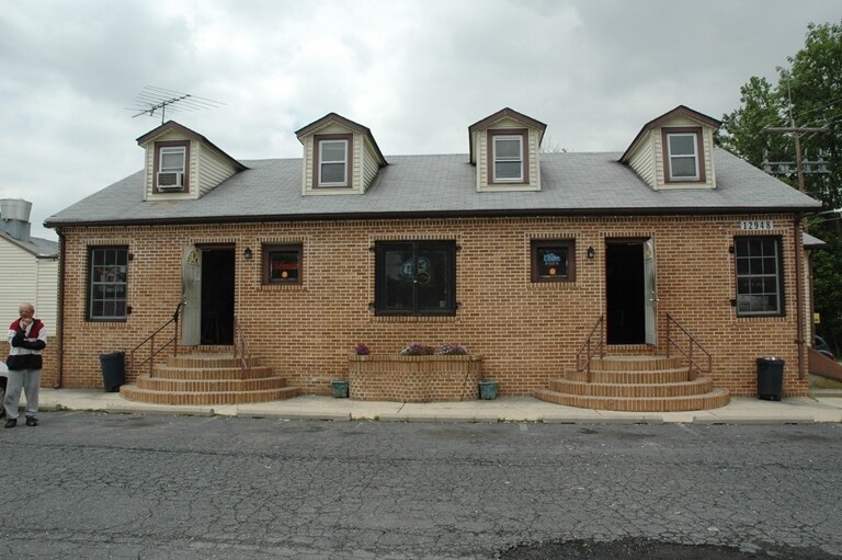 12948 Eastern Ave, Middle River, MD à vendre Photo principale– Image 1 sur 19