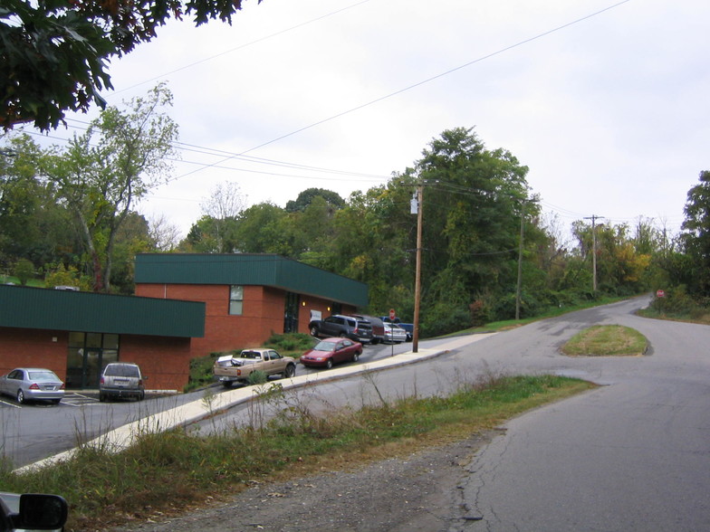 70 Hazel Mill Rd, Asheville, NC à louer - Autre – Image 2 sur 3