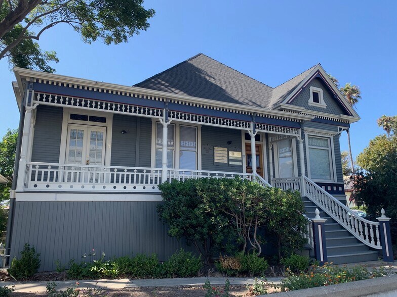 107 Figueroa St, Ventura, CA à louer - Photo de l’immeuble – Image 2 sur 8