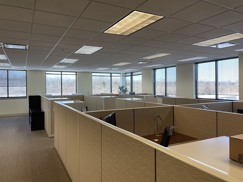 1825 Commerce Center Blvd, Fairborn, OH à louer - Photo intérieure – Image 3 sur 10